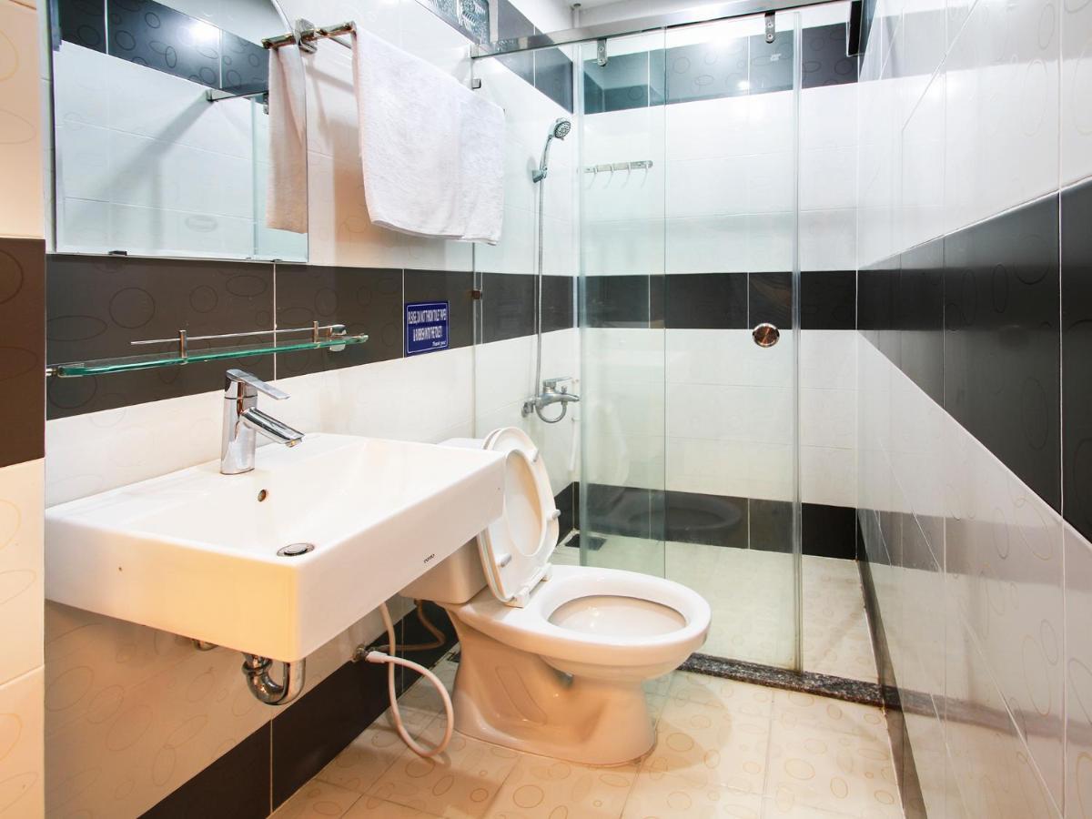 Home Away Home Hostel Ho Chi Minh City Bagian luar foto