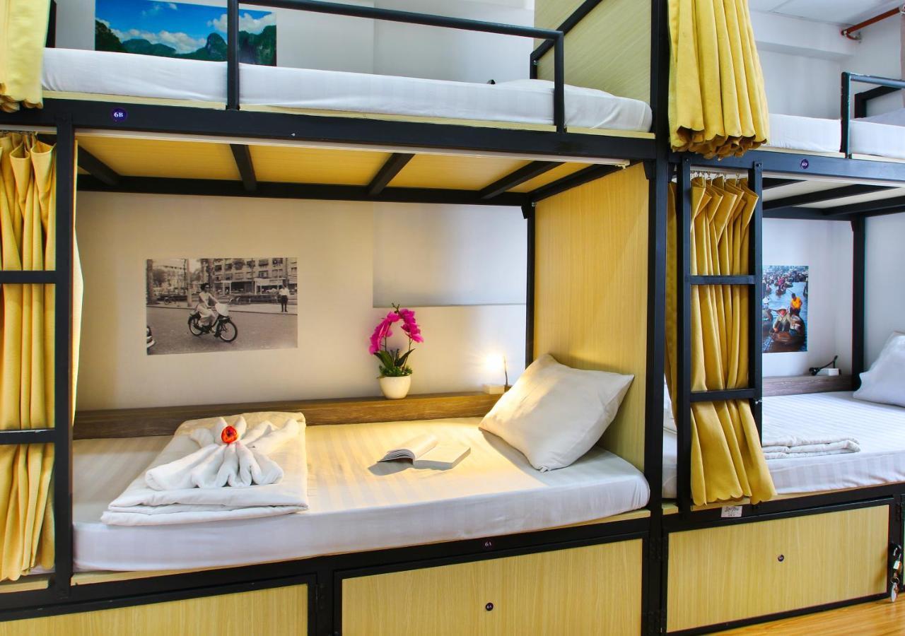 Home Away Home Hostel Ho Chi Minh City Bagian luar foto